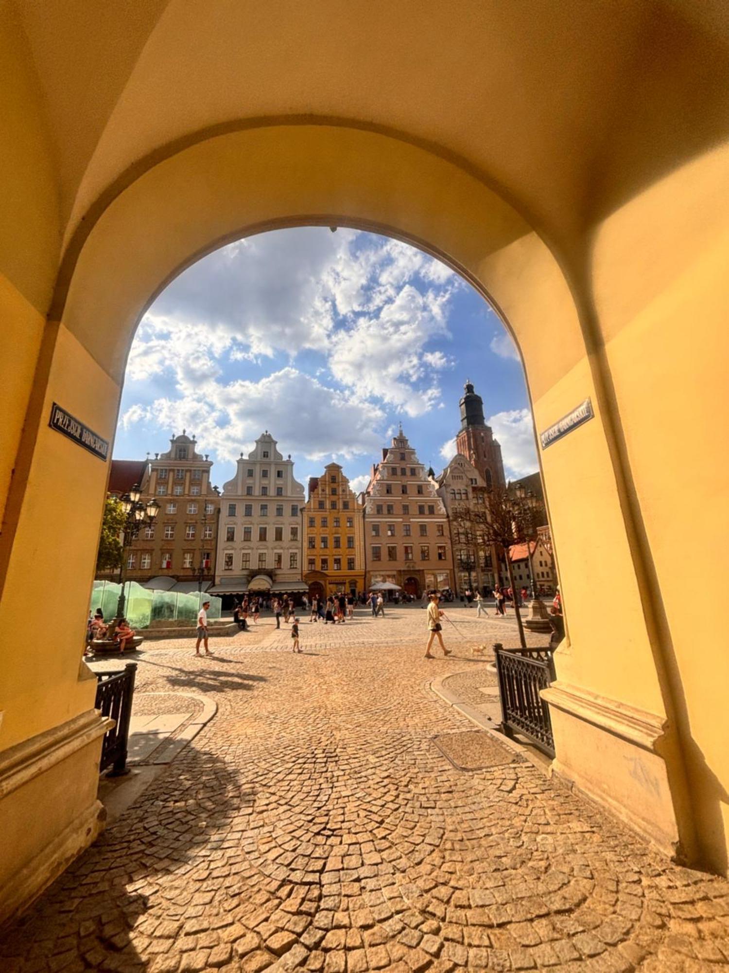 Wiezienna Old Town Вроцлав Екстериор снимка